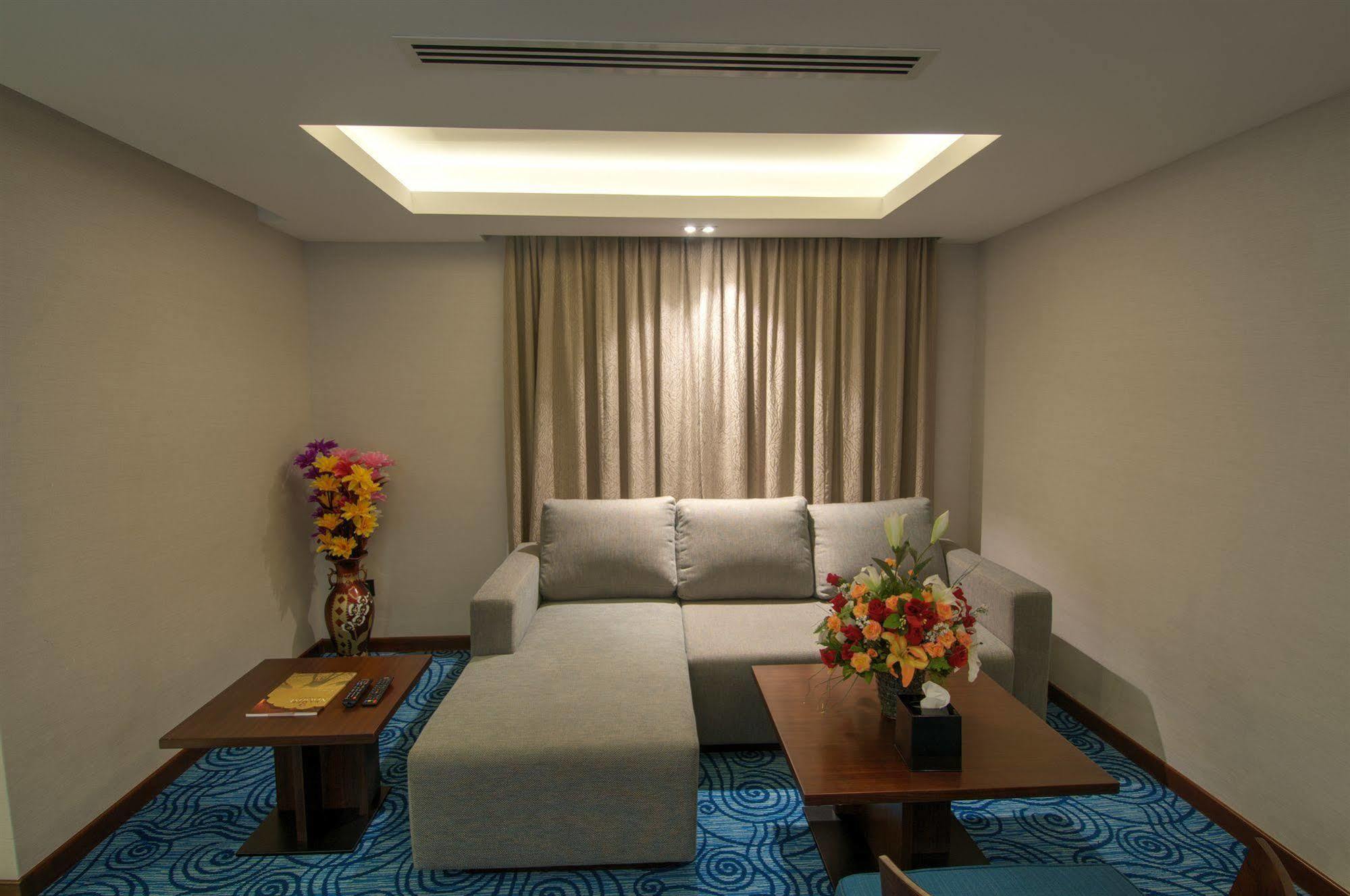 Ramee Dream Resort Сиб Екстериор снимка